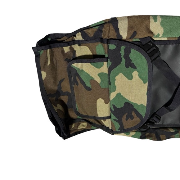 Chrome Industries Bravo 2.0 Camo Backpack Rolltop Watrer Proof Book Bag OS - Picture 5 of 6